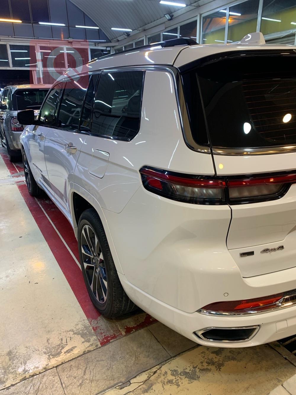 Jeep Grand Cherokee L